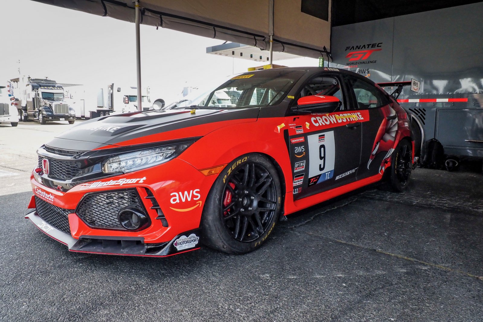 DXDT Racing Brings Full Squad to Sonoma Raceway for Season Start 