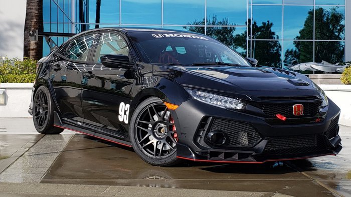 HPD Debuts TC Class Civic Type R Race Car