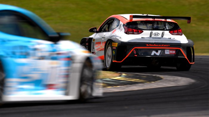 Maxson Claims TC America Round 3 Victory at VIR