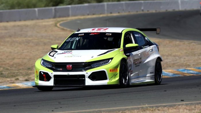 Gonzalez Jr Nabs TC America TCR Pole For Race 1 at Sonoma