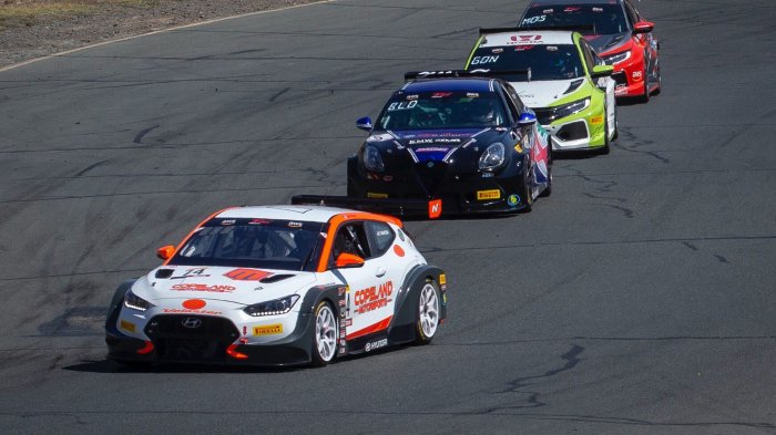 Maxson Continues Winning Ways in Race 3 In Sonoma