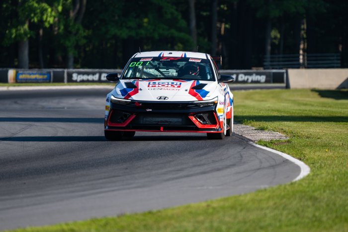 Ricca Powers into Pole Position as Qualifying Sees Late Shuffle
