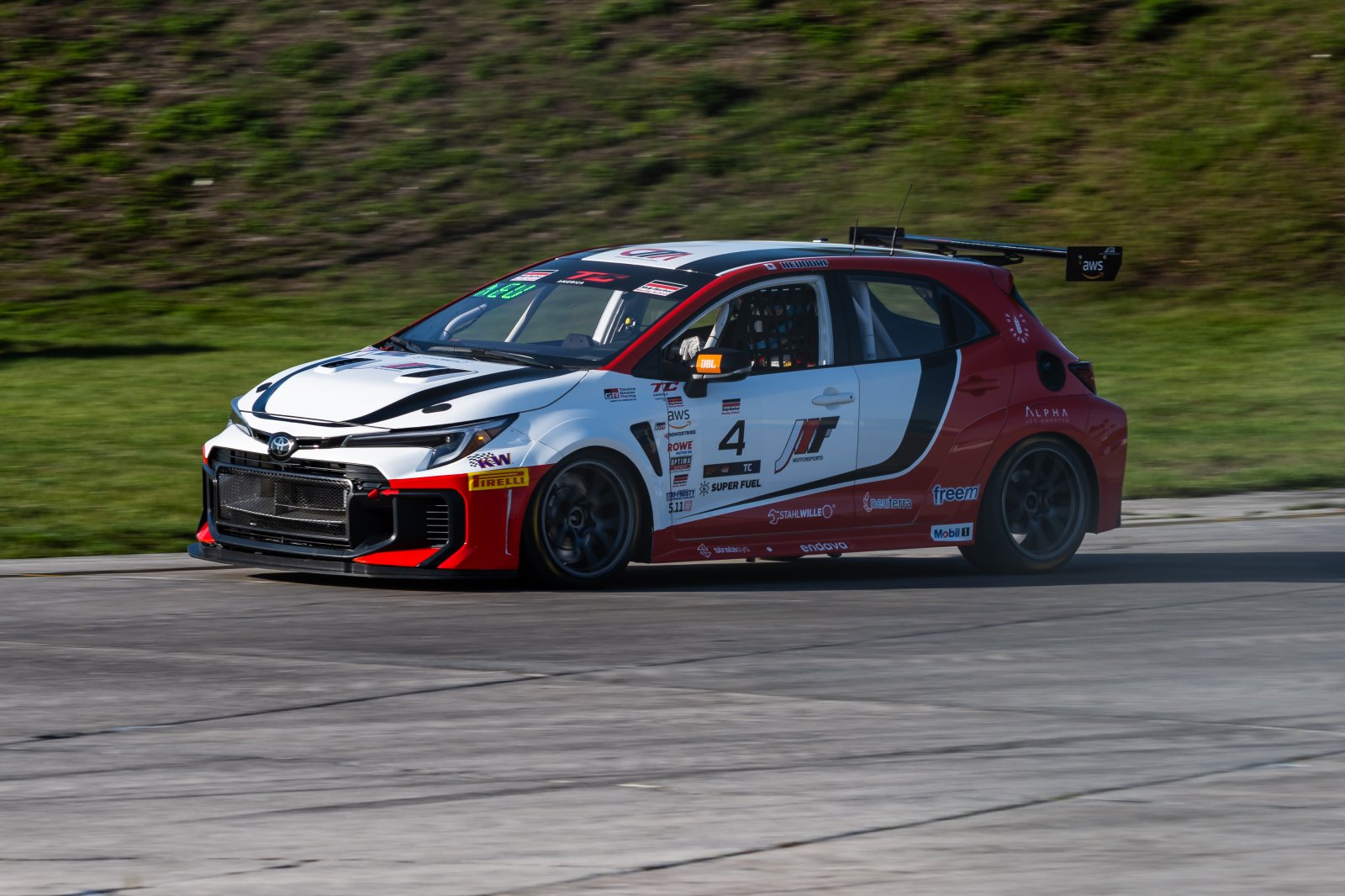 Red Flag Cuts Short TC America Practice 1 at VIR