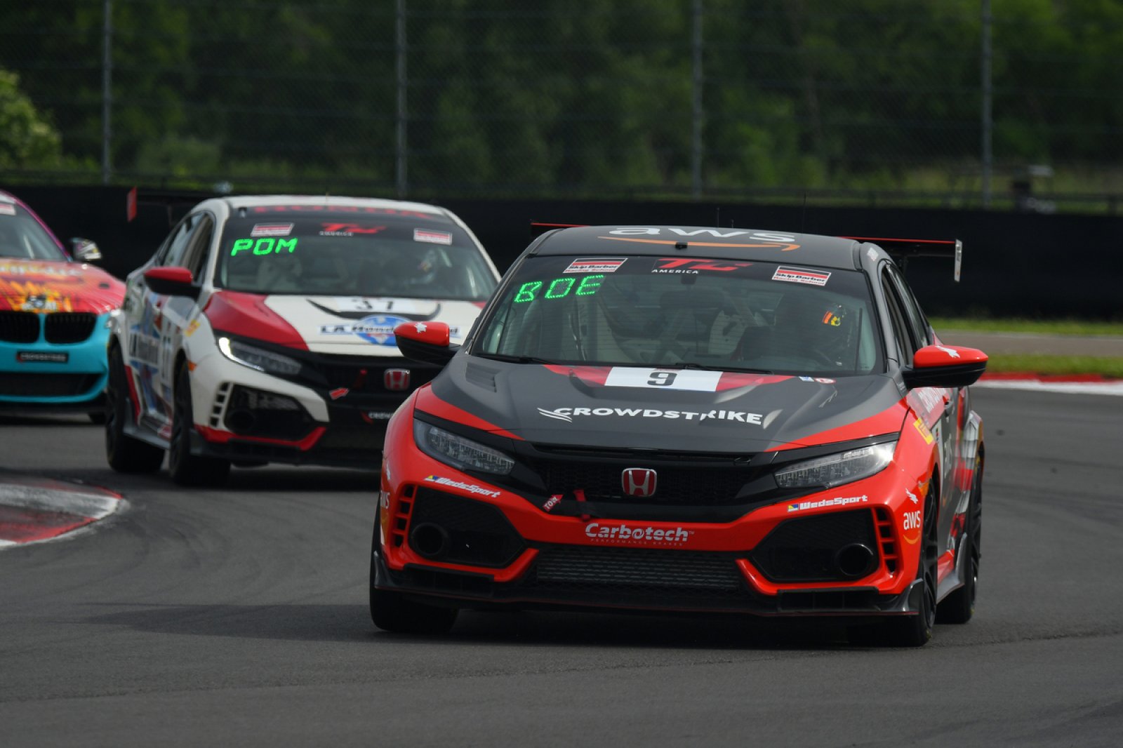 HPD Honda Civic Type R and 11th-Generation HPD Civic Si  Earn Wins and Podiums at NOLA Motorsports Park
