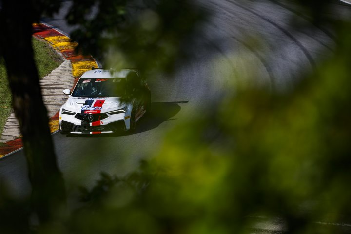 Neto Claims TCX Pole Position, Perocarpi and Groenke Fastest in TC and TCA