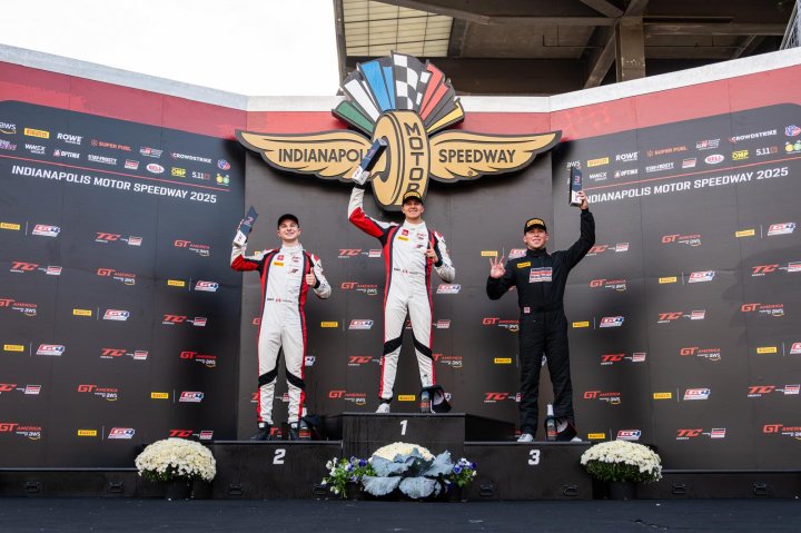 Neudorf Extends Winning Streak with Victory in Race 1 at Indianapolis