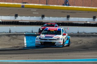 \\ \#6\ of \#4\ \#5\ with \#3\

2019 Blancpain GT World Challenge America - Las Vegas, Las Vegas NV | Fabian Lagunas/SRO