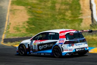 #71 Volkswagen Golf GTI TCR of Michael Hurczyn  

SRO at Sonoma Raceway, Sonoma CA | Fabian Lagunas/SRO