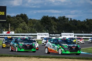 Forbush Performance, IN, Indianapolis, Indianapolis Motor Speedway, October 2021#18 Hyundai Veloster Turbo TCA of Caleb Bacon, SRO, TC America, TCA, USA
 | Fabian Lagunas/SRO
