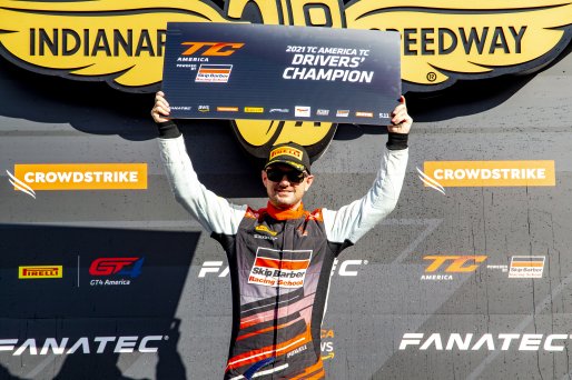 #92 Honda Civic Type-R of Eric Powell, Skip Barber Racing School, TC, TC America, SRO, Indianapolis Motor Speedway, Indianapolis, IN, USA, October 2021
 | Brian Cleary/SRO