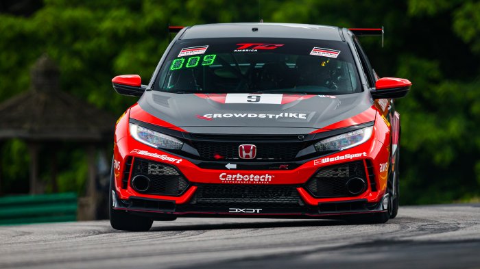 Summer Break is Over: DXDT Racing Expects Strong Weekend at Road America